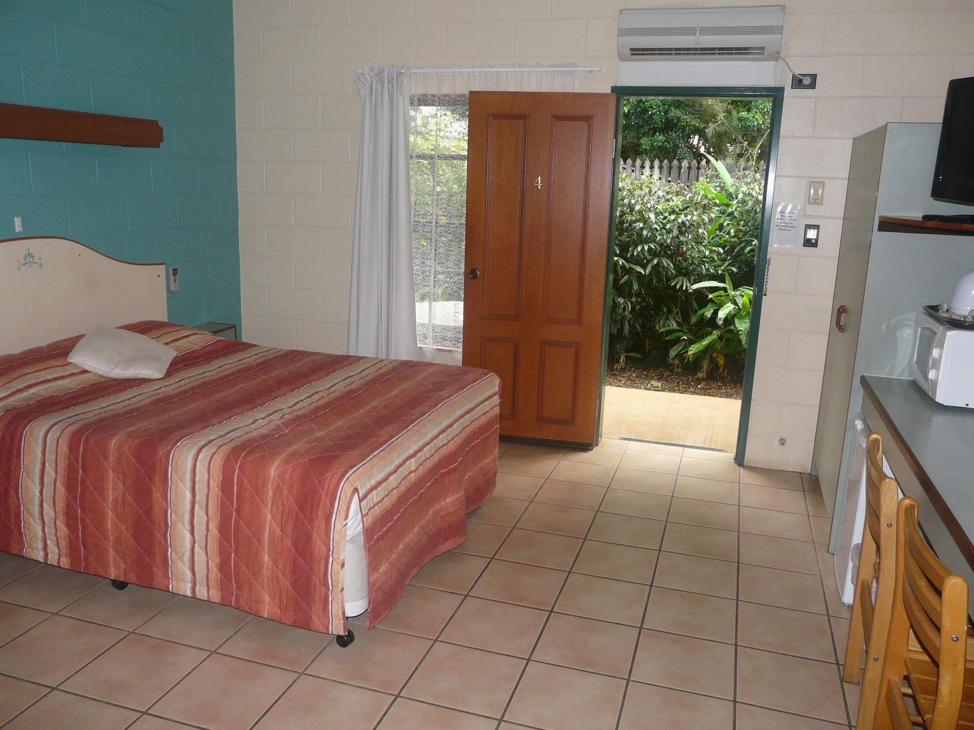 Curtain Fig Motel Yungaburra Esterno foto
